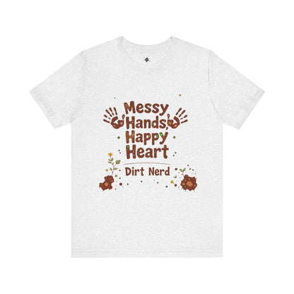 white messy hands happy heart pharse t shirt